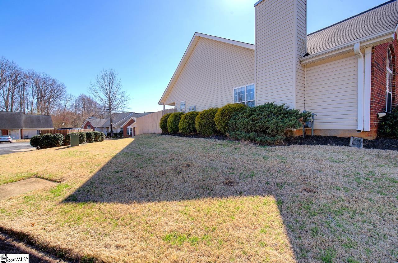 Greenville, South Carolina 29607, United States, 2 Bedrooms Bedrooms, ,2 BathroomsBathrooms,Residential,Active,91590