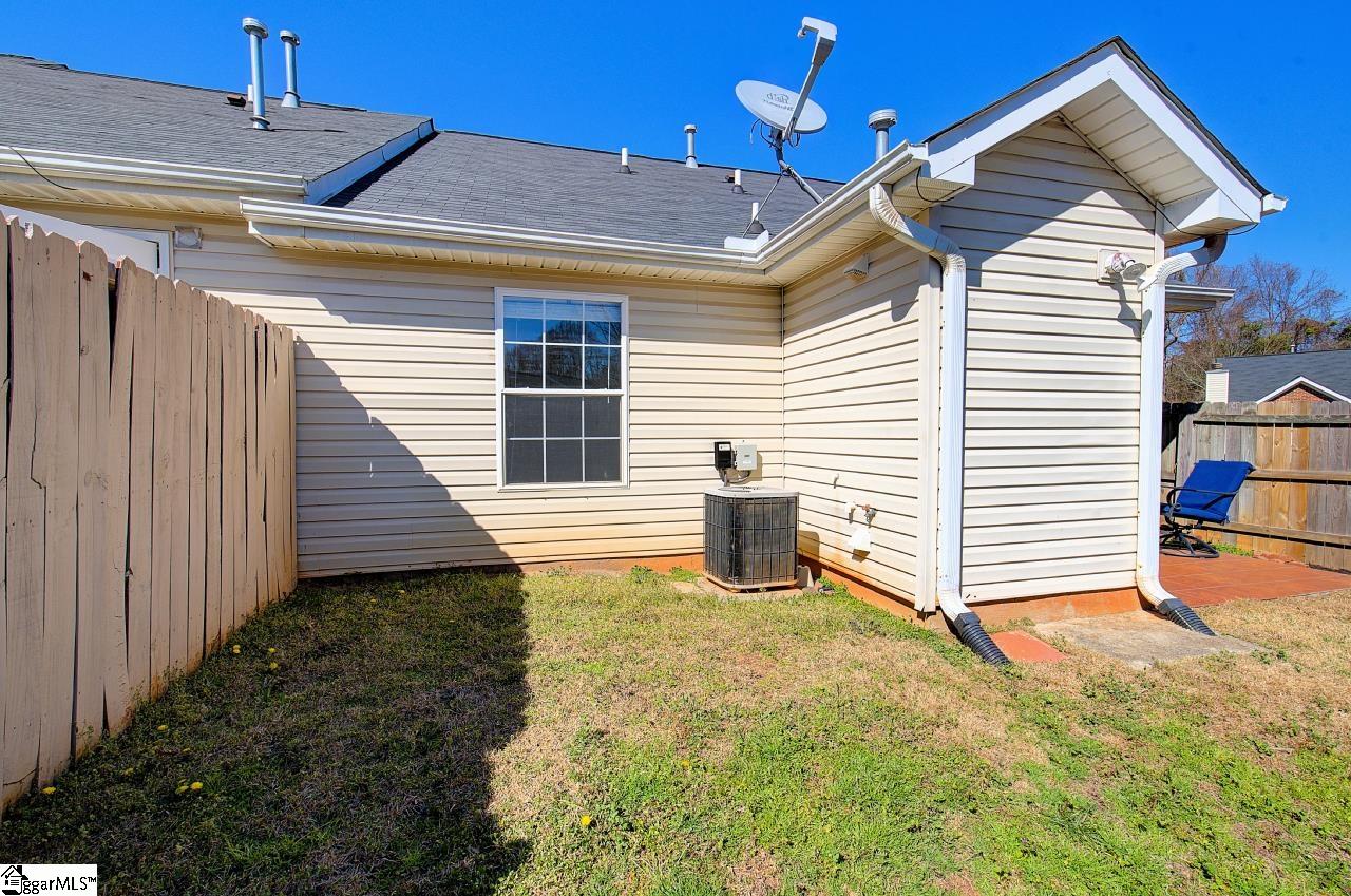 Greenville, South Carolina 29607, United States, 2 Bedrooms Bedrooms, ,2 BathroomsBathrooms,Residential,Active,91590