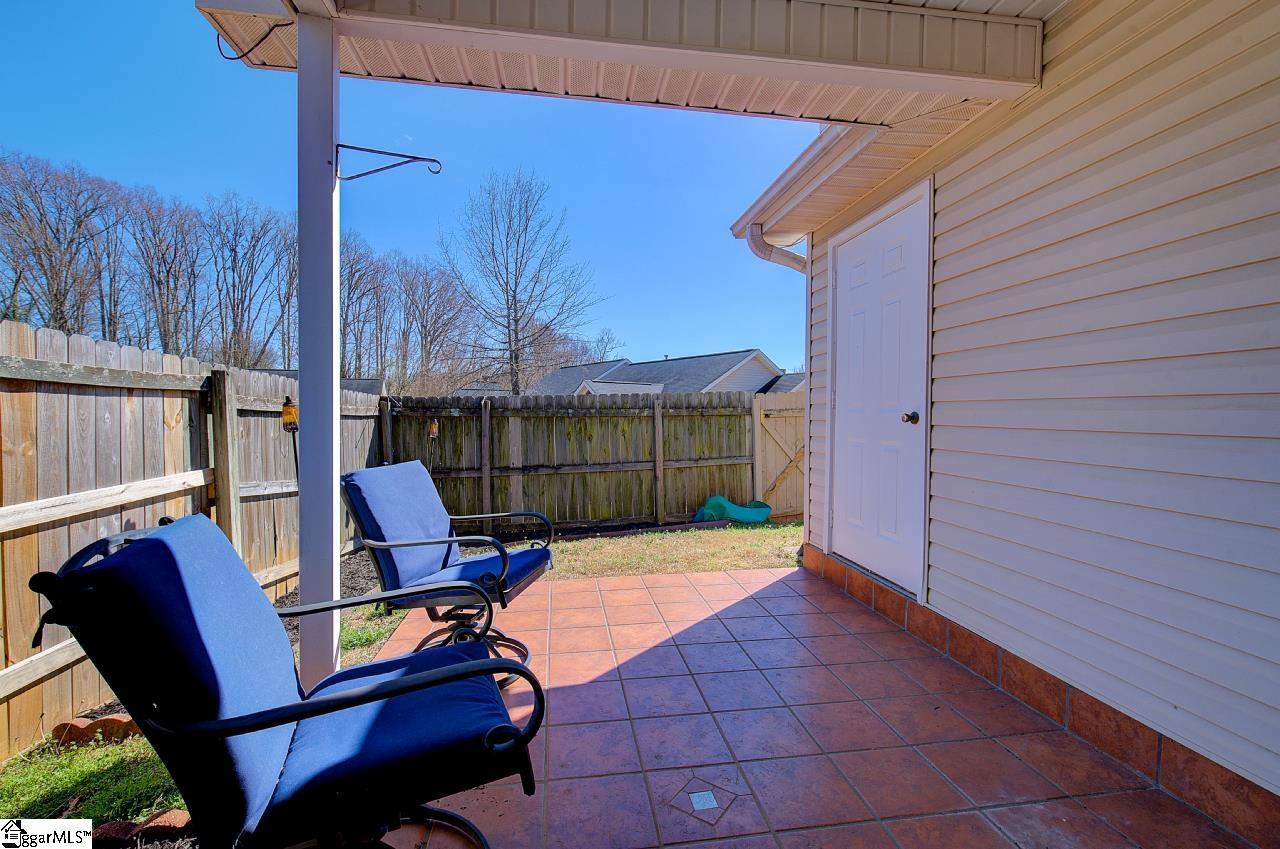 Greenville, South Carolina 29607, United States, 2 Bedrooms Bedrooms, ,2 BathroomsBathrooms,Residential,Active,91590