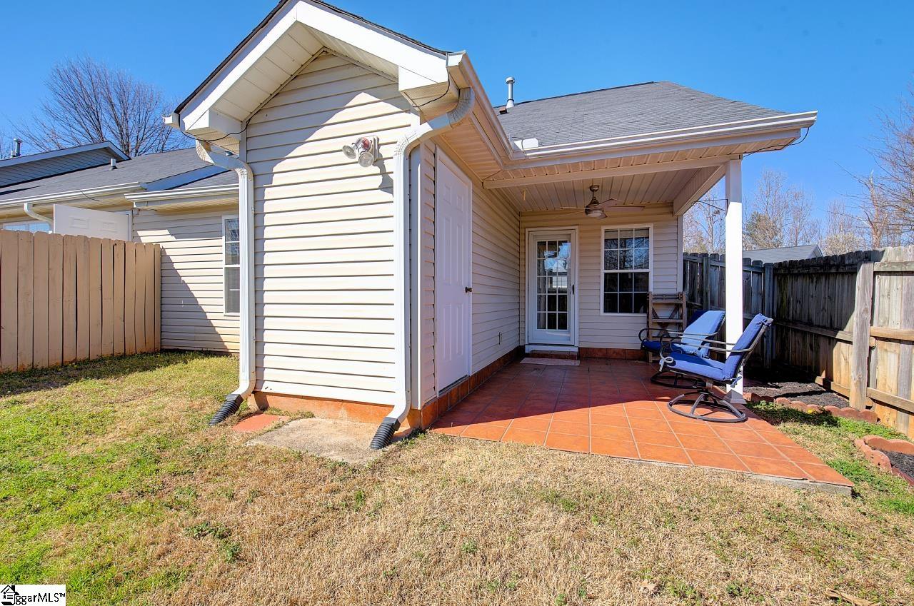 Greenville, South Carolina 29607, United States, 2 Bedrooms Bedrooms, ,2 BathroomsBathrooms,Residential,Active,91590