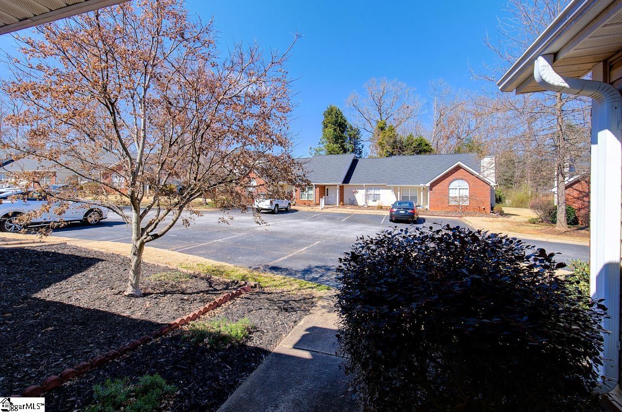 Greenville, South Carolina 29607, United States, 2 Bedrooms Bedrooms, ,2 BathroomsBathrooms,Residential,Active,91590