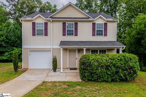 Photo of 415 Artrage Court, Piedmont, SC 29673 (MLS # 1592718)