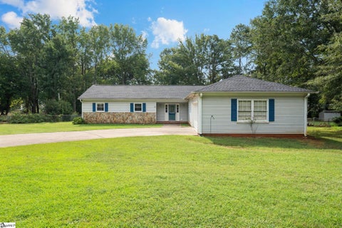 Photo of 205 Harness Trail, Simpsonville, SC 29681 (MLS # 1604765)