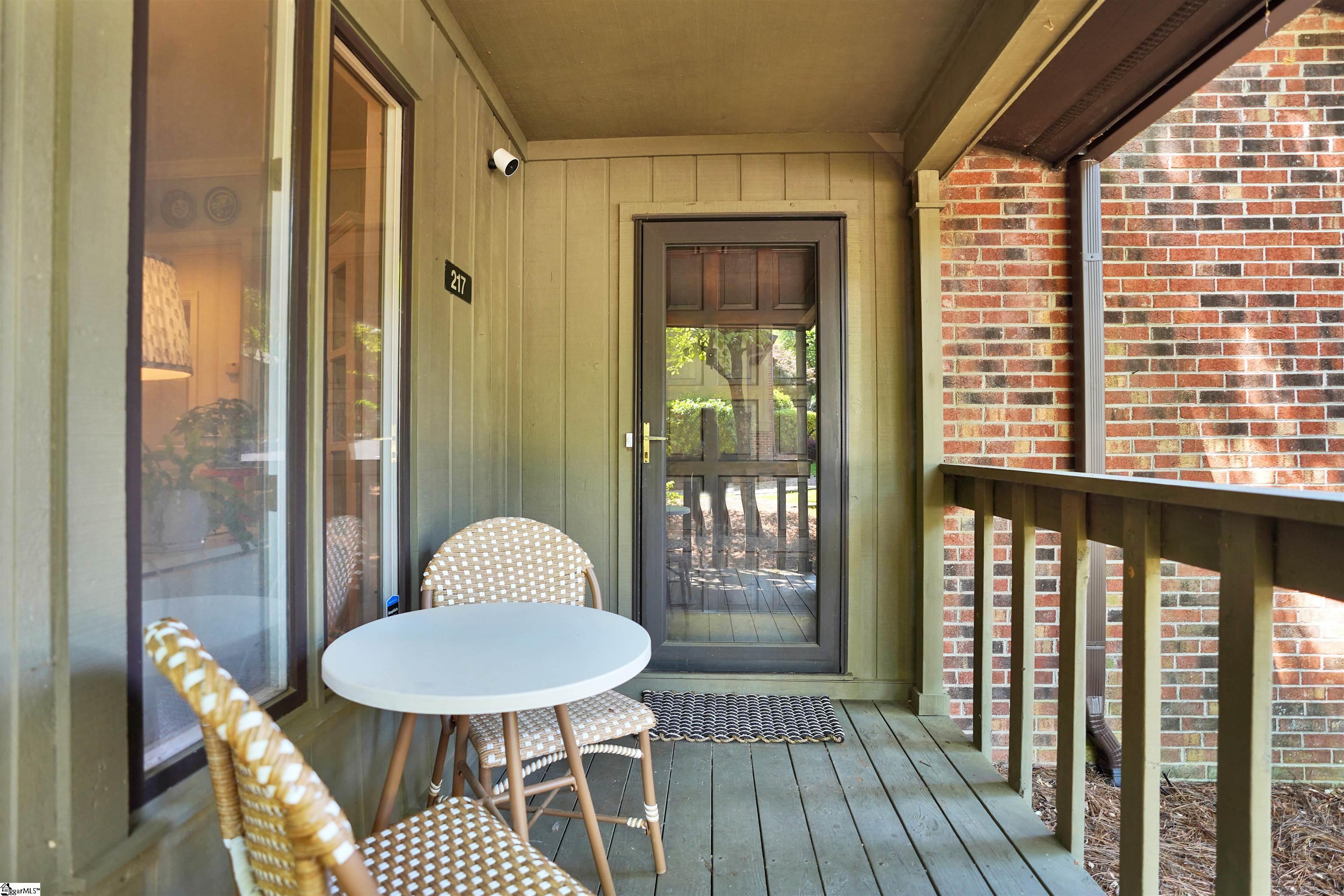 217 Ingleside Way