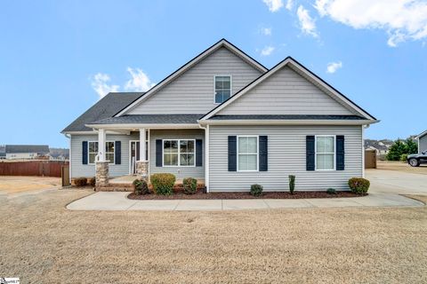 Photo of 316 Terra Plains Drive, Greer, SC 29651 (MLS # 1582505)