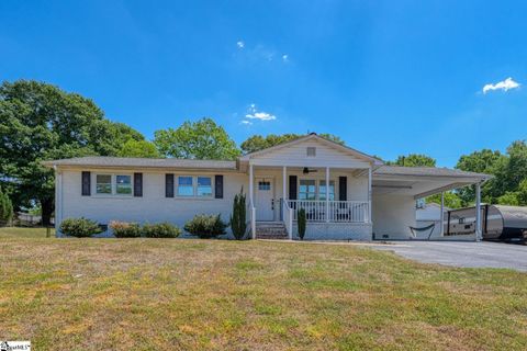 Photo of 466 Belcher Road, Boiling Springs, SC 29316 (MLS # 1589472)