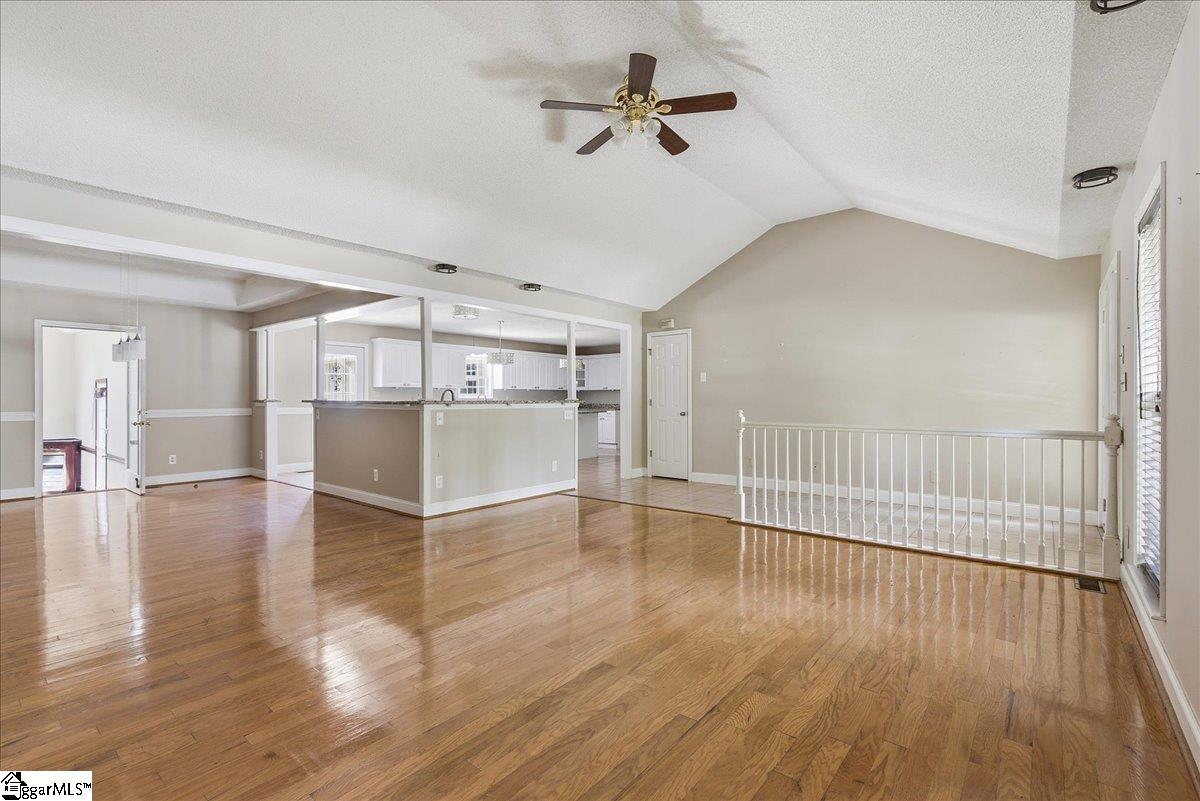 212 Watersedge Drive