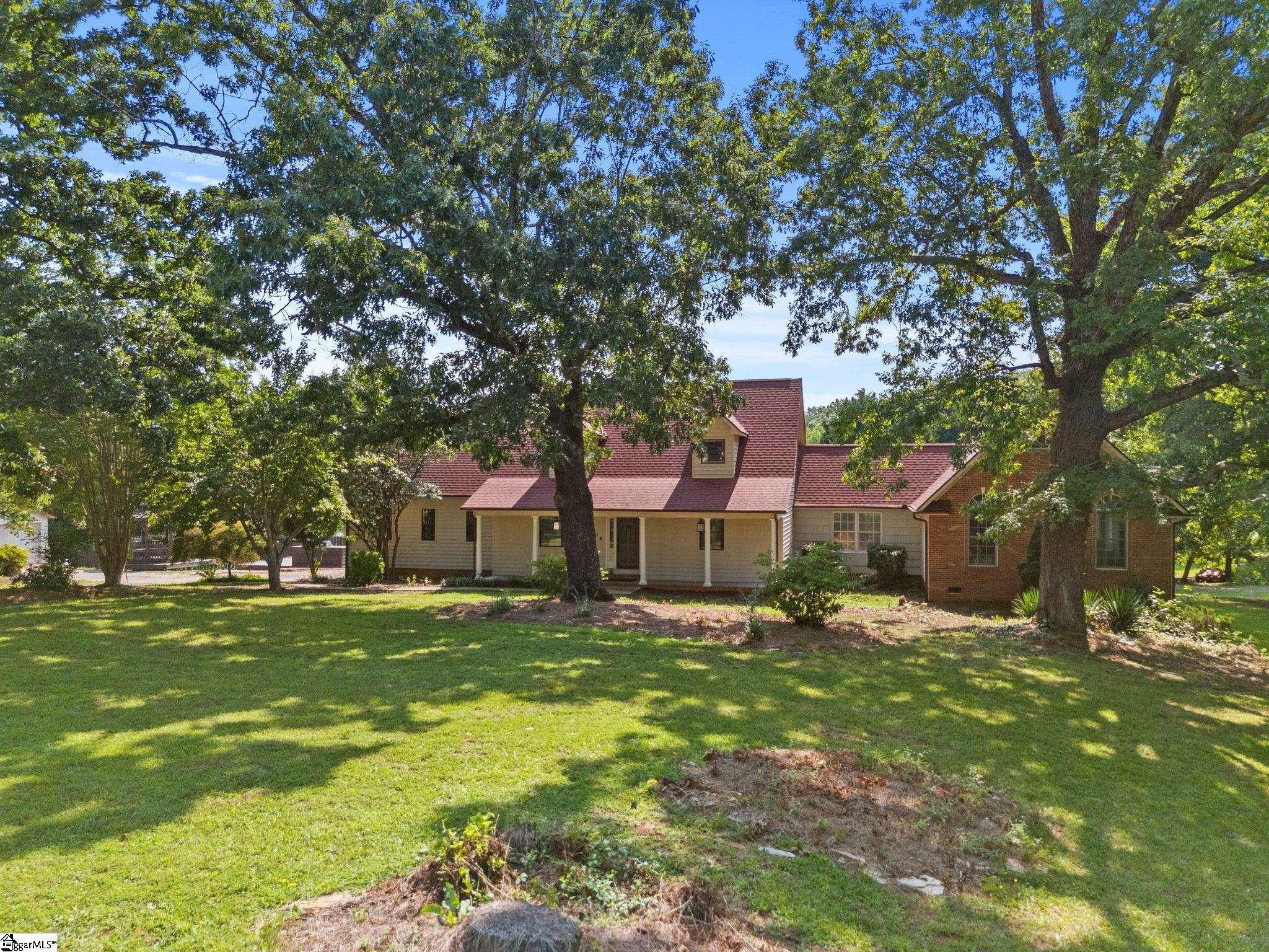 40 Ridings Road