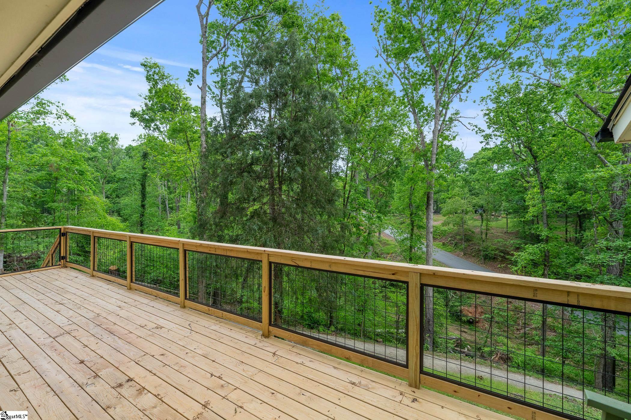 328 Eastcliffe Way