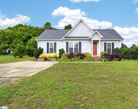 Photo of 11 Rison Road, Greenville, SC 29611 (MLS # 1593020)