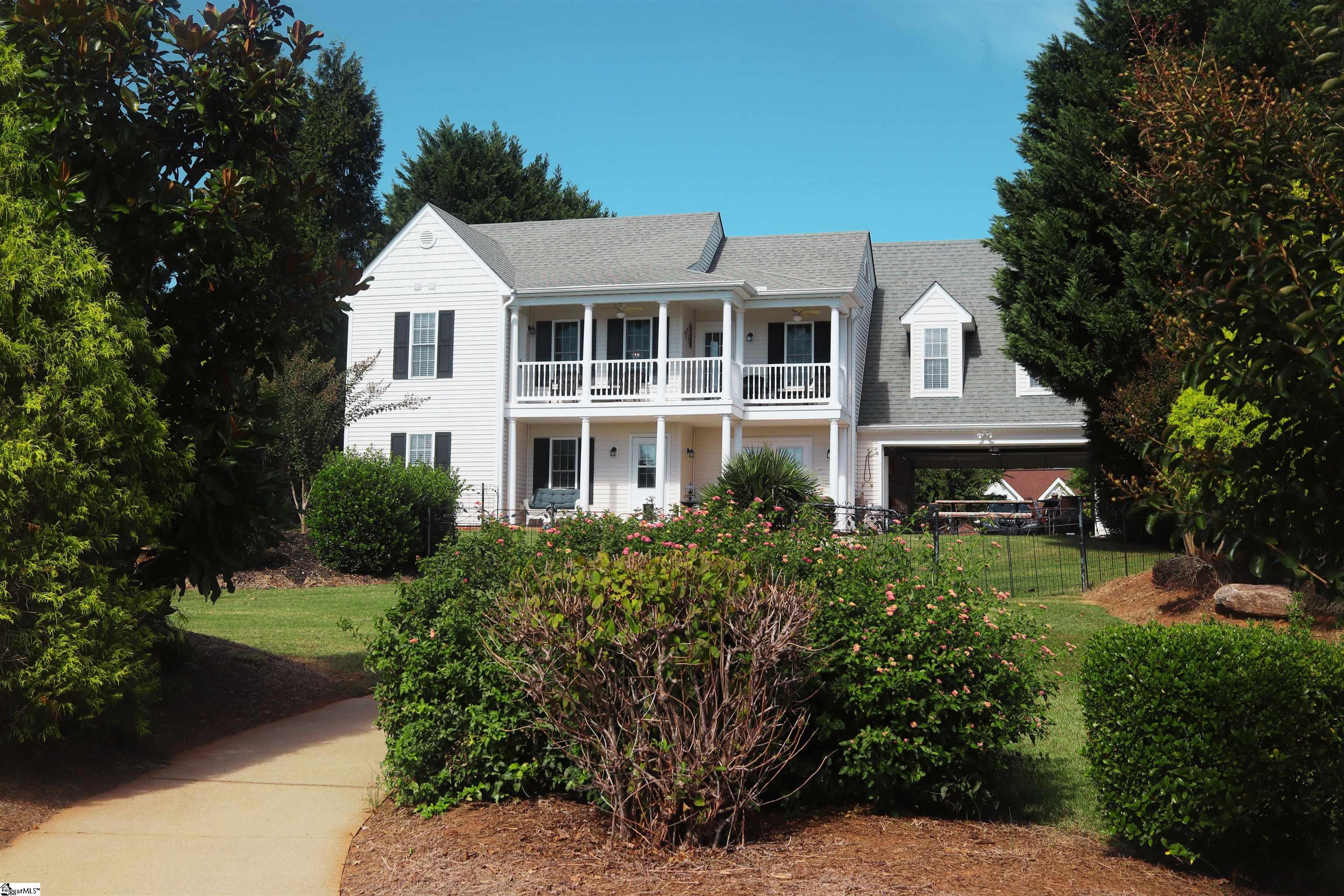 192 Walker Point