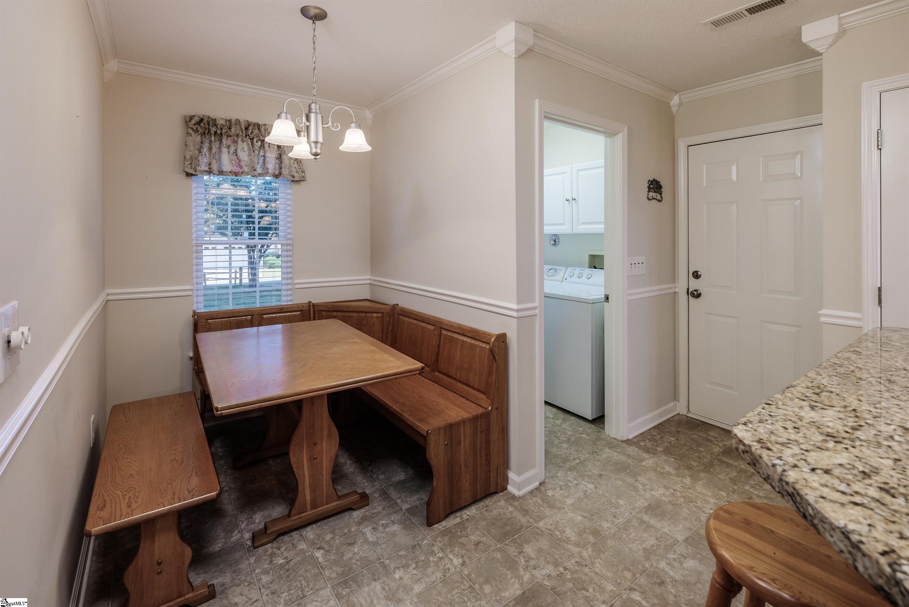192 Walker Point