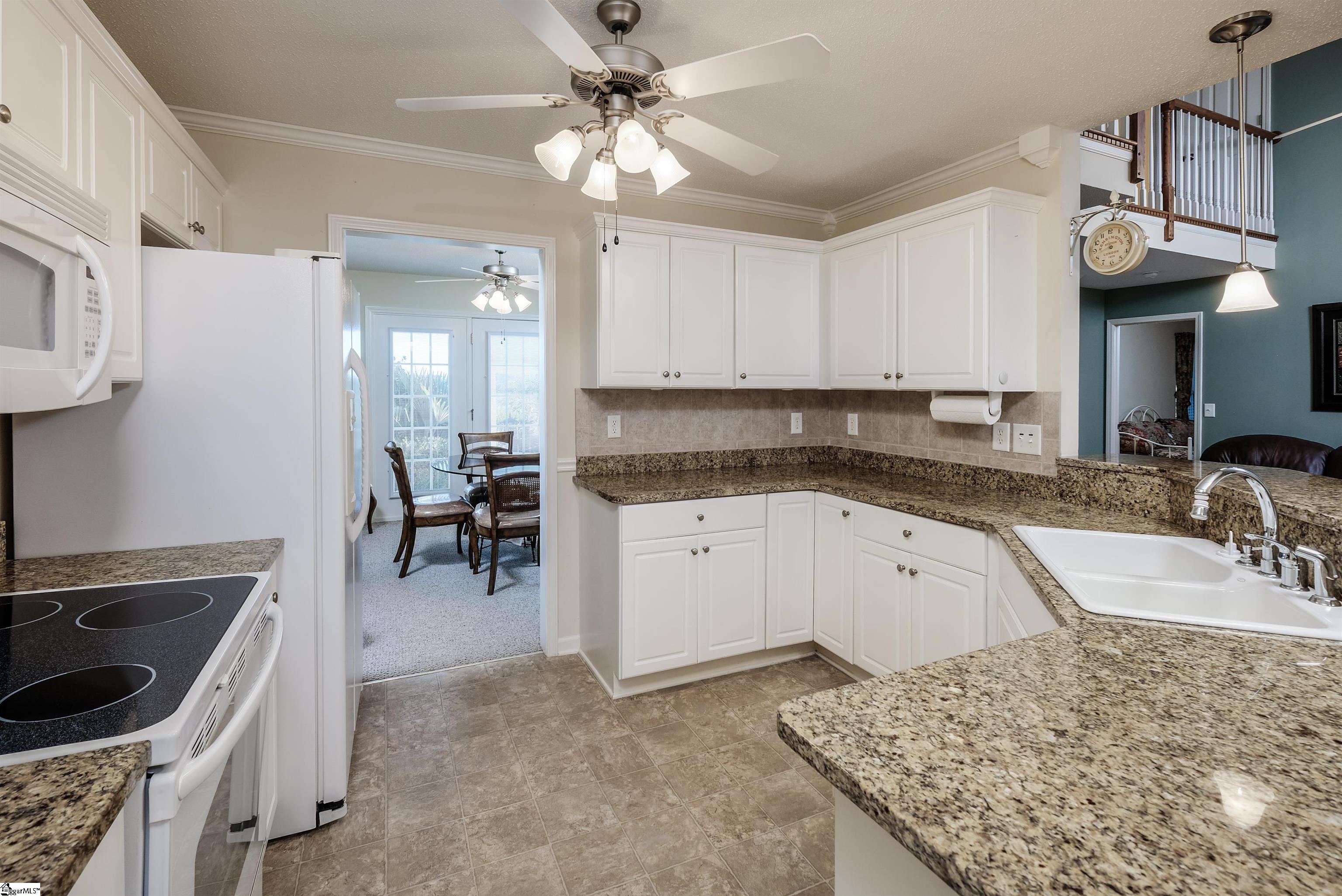 192 Walker Point