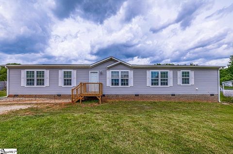 122a Harper Street Williamston SC 29697