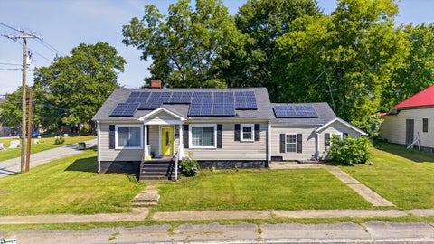 Photo of 270 W Hayne Street, Woodruff, SC 29388 (MLS # 1594181)
