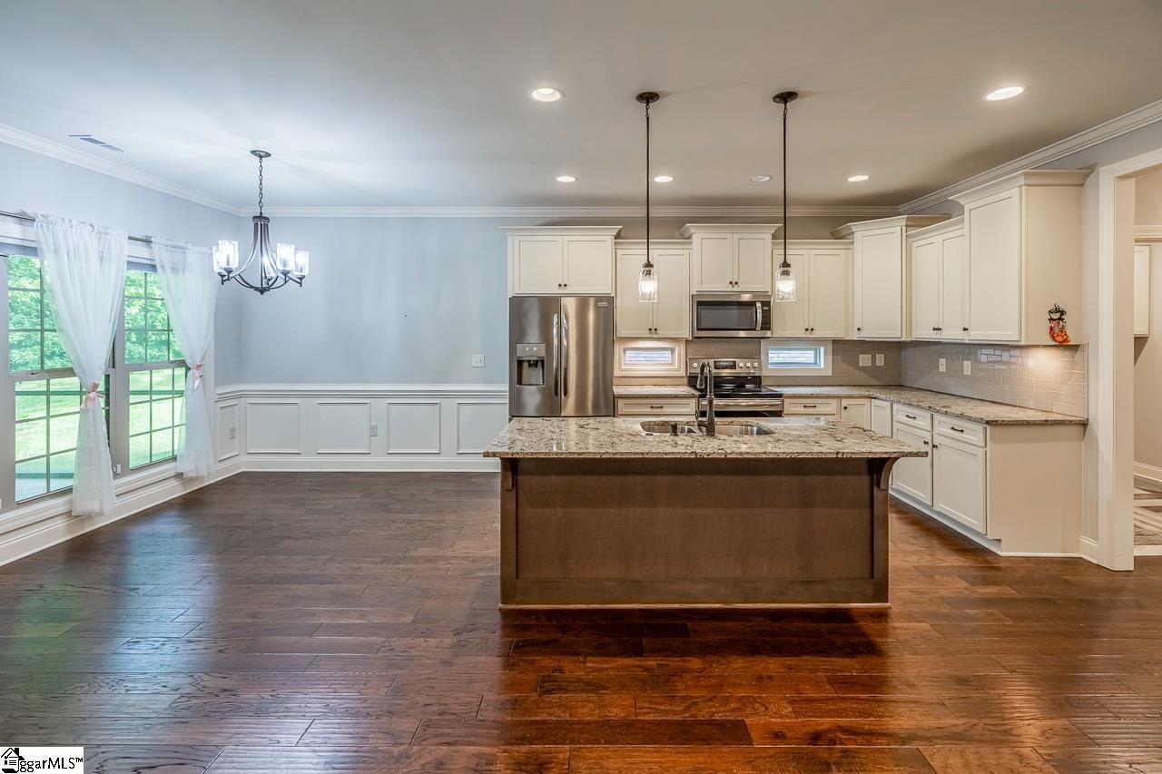 716 Adaline Place
