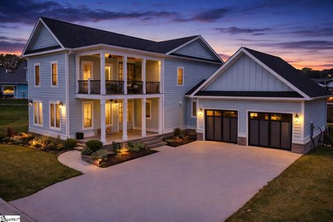 Photo of 105 Indigo Way, Greenwood, SC 29649 (MLS # 1589582)