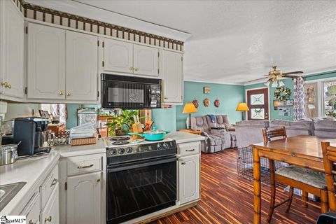A home in Chesnee