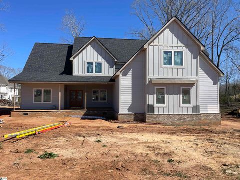 715 Tenerriffe Court Woodruff SC 29388