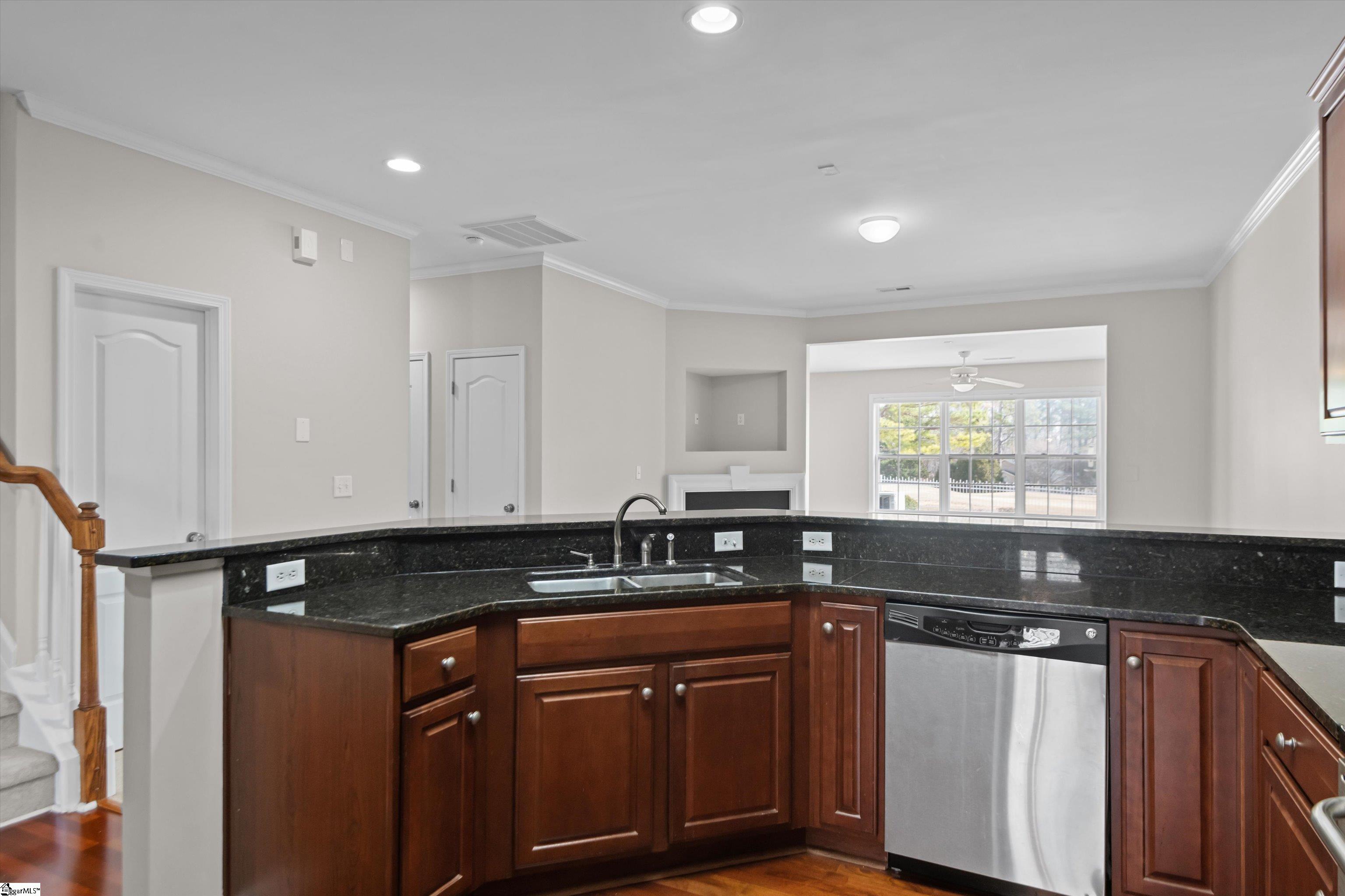 Anderson, South Carolina 29621, United States, 3 Bedrooms Bedrooms, ,3 BathroomsBathrooms,Residential,Active,79285