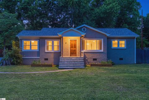 Photo of 5 Courtney Circle, Greenville, SC 29617 (MLS # 1595768)