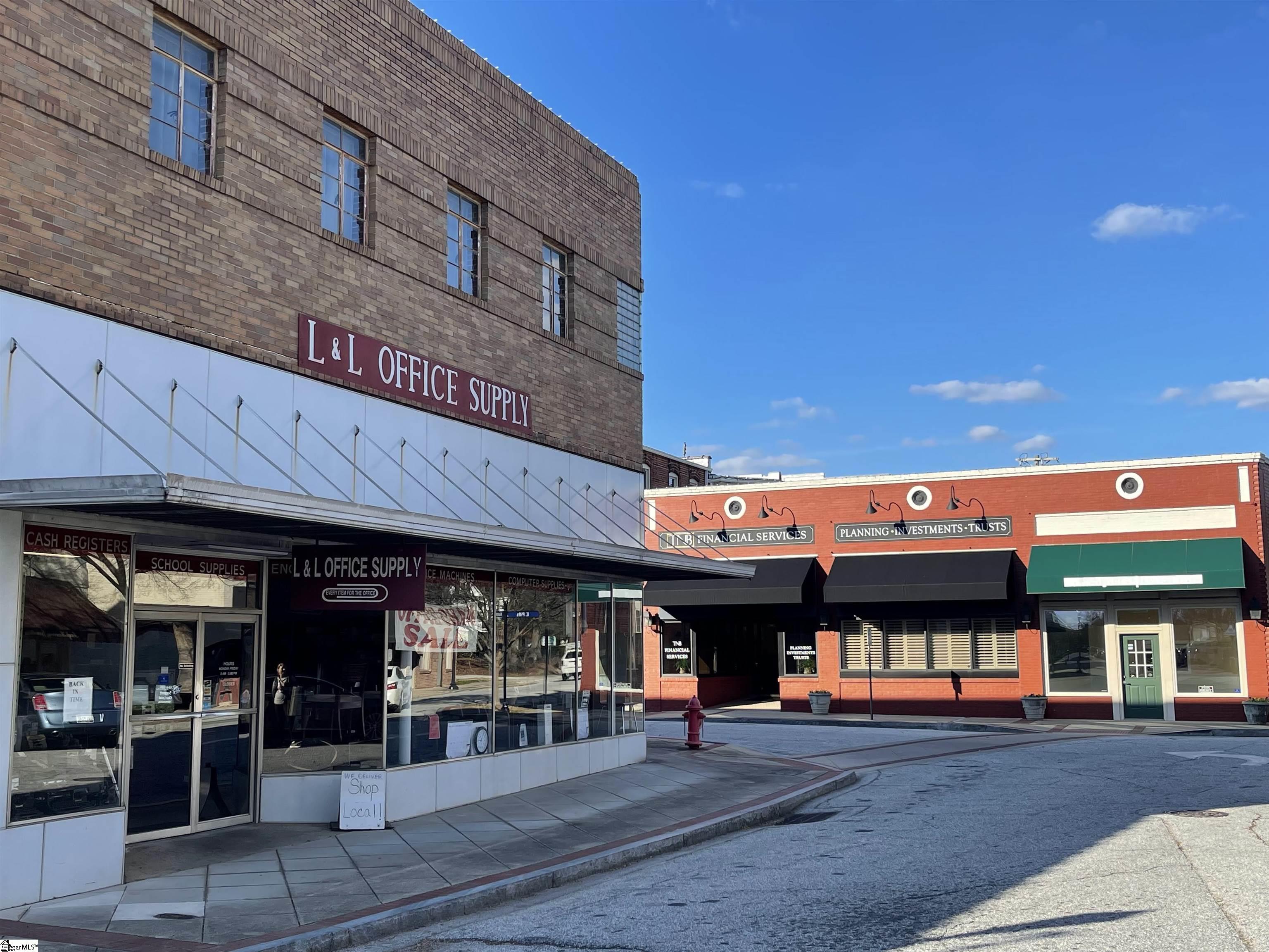 Clinton, South Carolina 29325, United States, ,Commercial,Active,190509