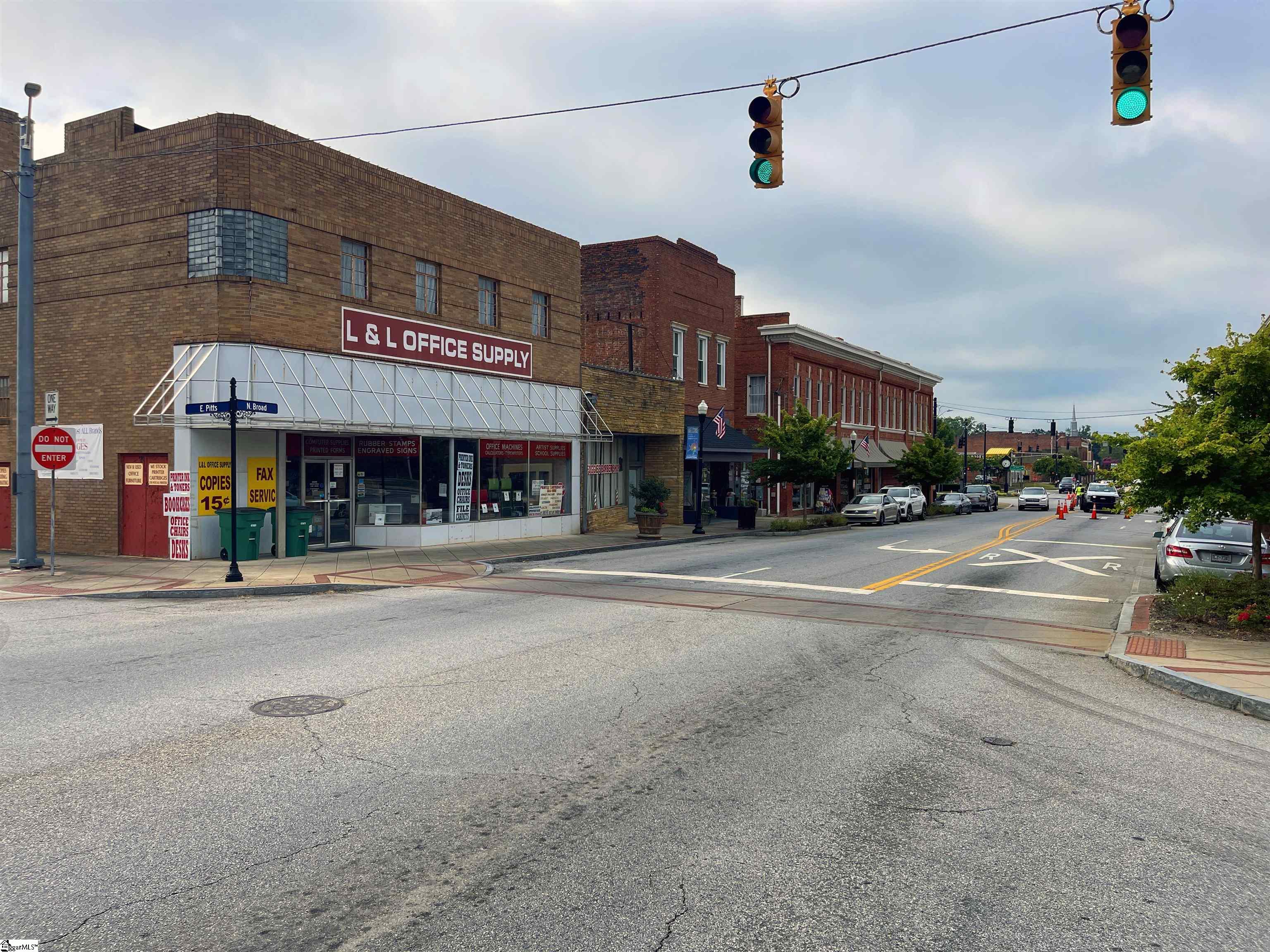 Clinton, South Carolina 29325, United States, ,Commercial,Active,190509