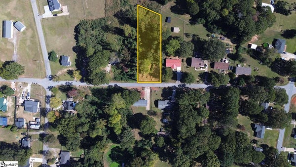 107 PATTON DR, GREENVILLE, SC 29605 - Image 9efb2e08c1cfa575de4e5f16d74d69e2/707317663