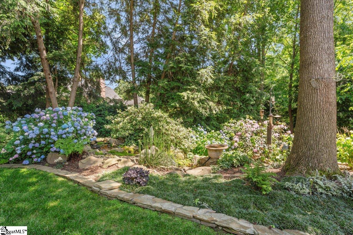 Greer, South Carolina 29650, United States, 5 Bedrooms Bedrooms, ,4 BathroomsBathrooms,Residential,Contingent,135808