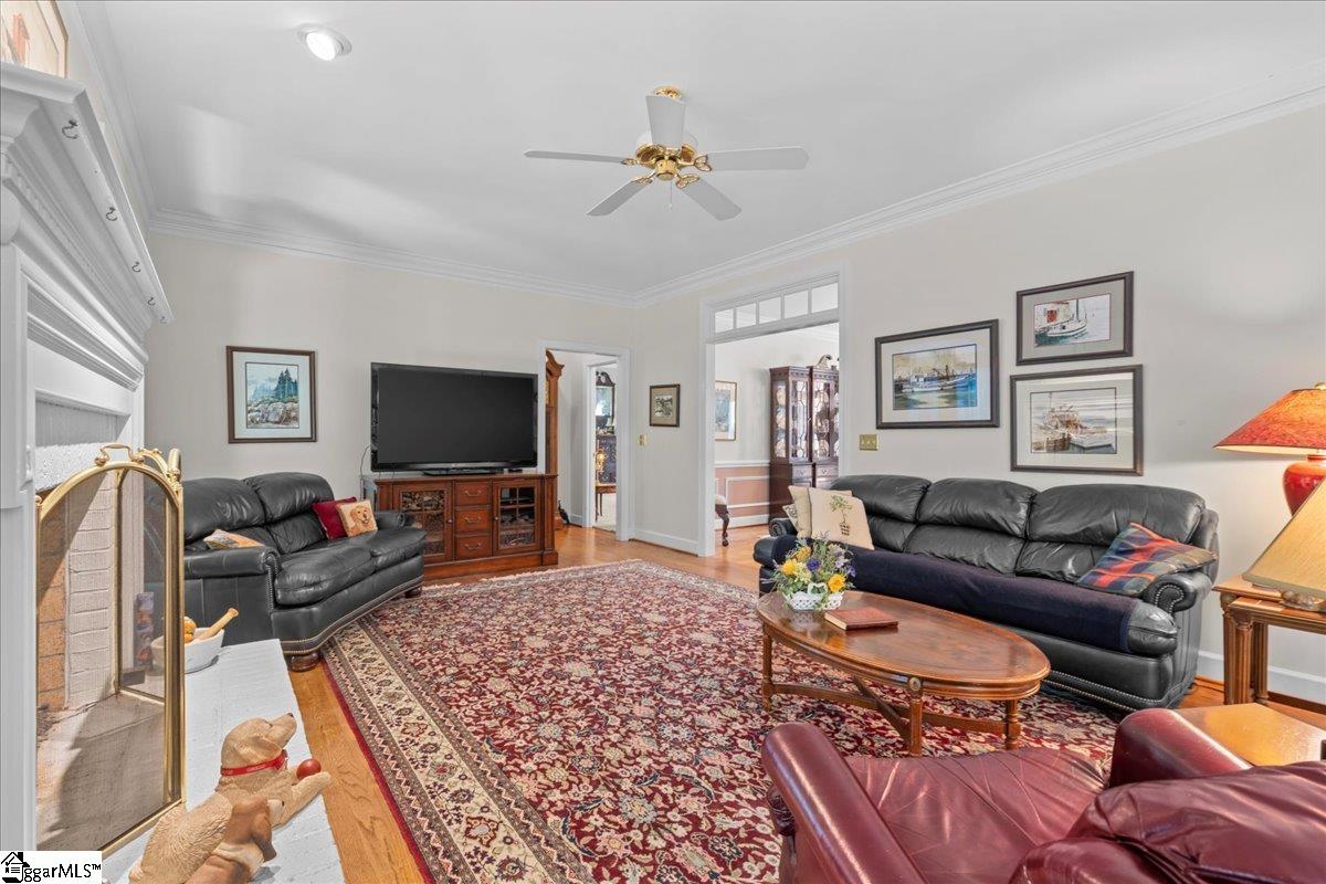 Greer, South Carolina 29650, United States, 5 Bedrooms Bedrooms, ,4 BathroomsBathrooms,Residential,Contingent,135808