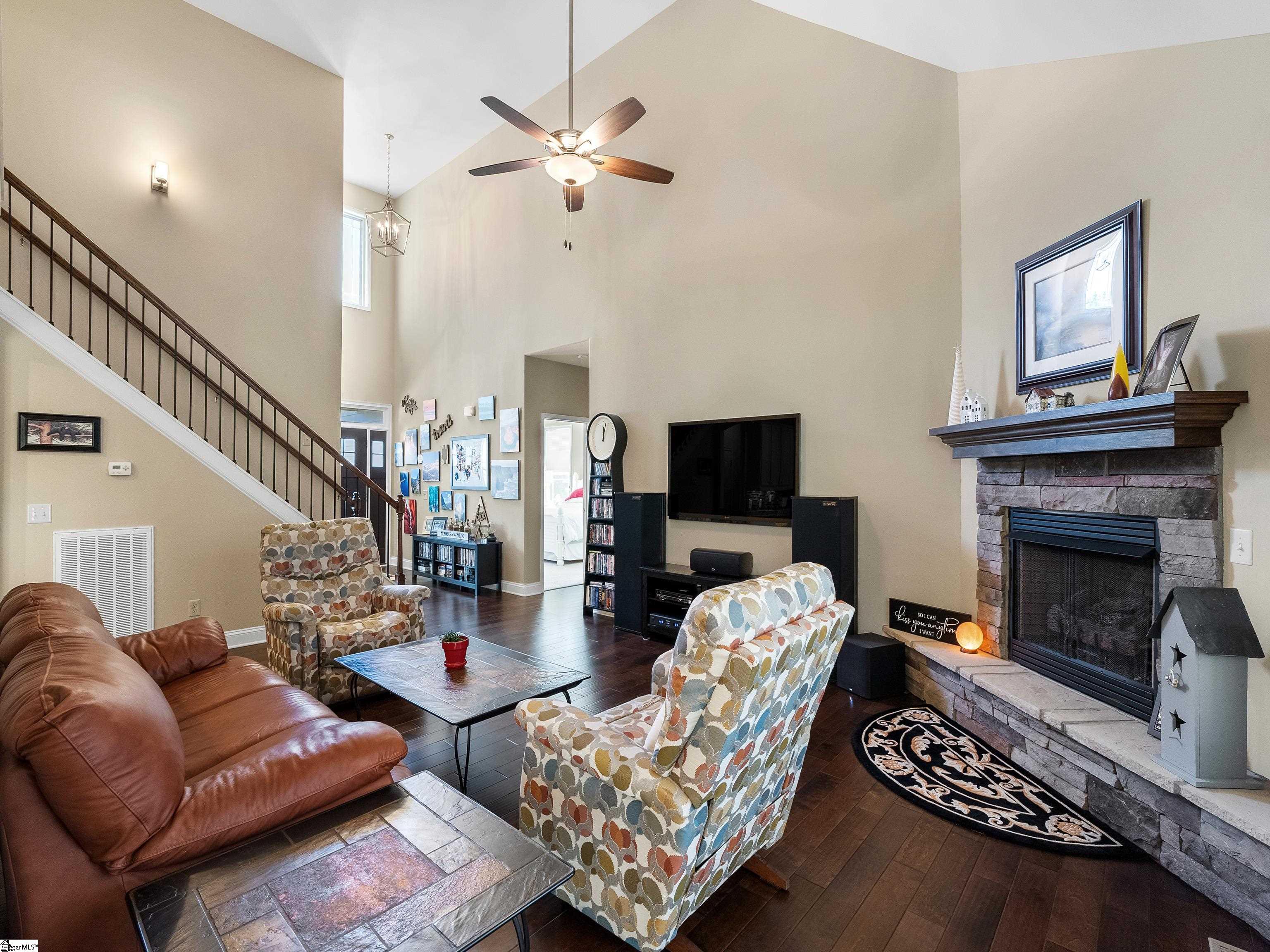 11 Silkvine Court