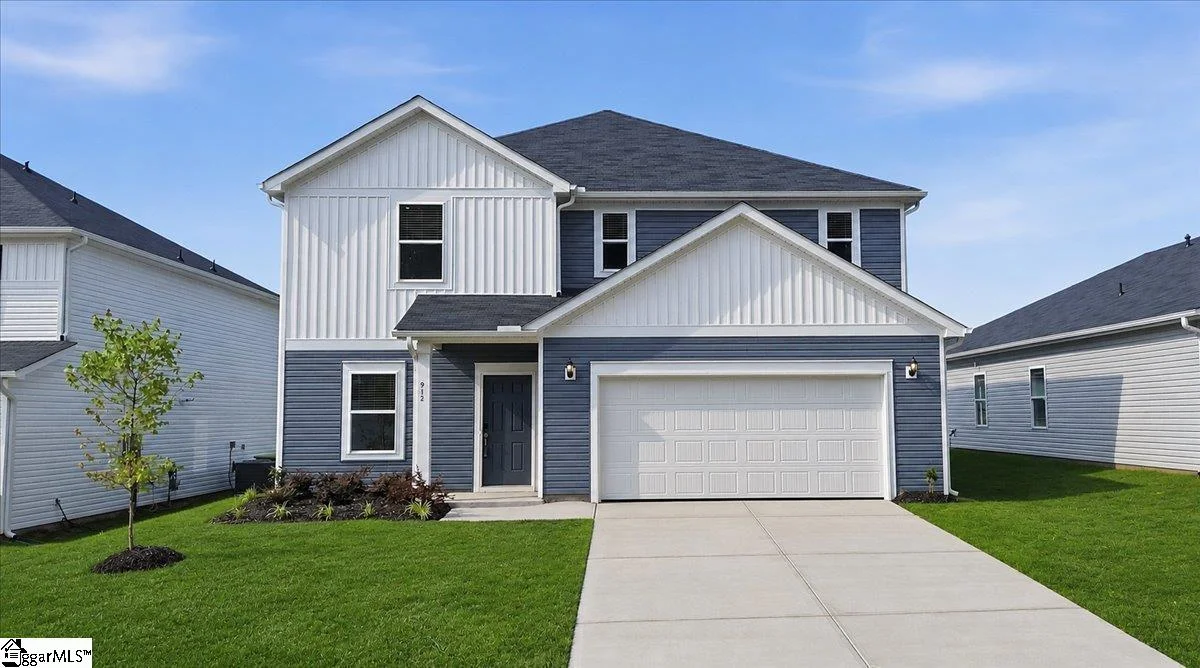 915 Rising Oak Court
