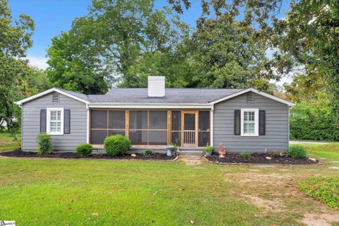 Photo of 702 Williams Street, Williamston, SC 29697 (MLS # 1597301)