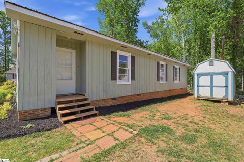 Photo of 104 Old Well Place, Boiling Springs, SC 29316 (MLS # 1588754)