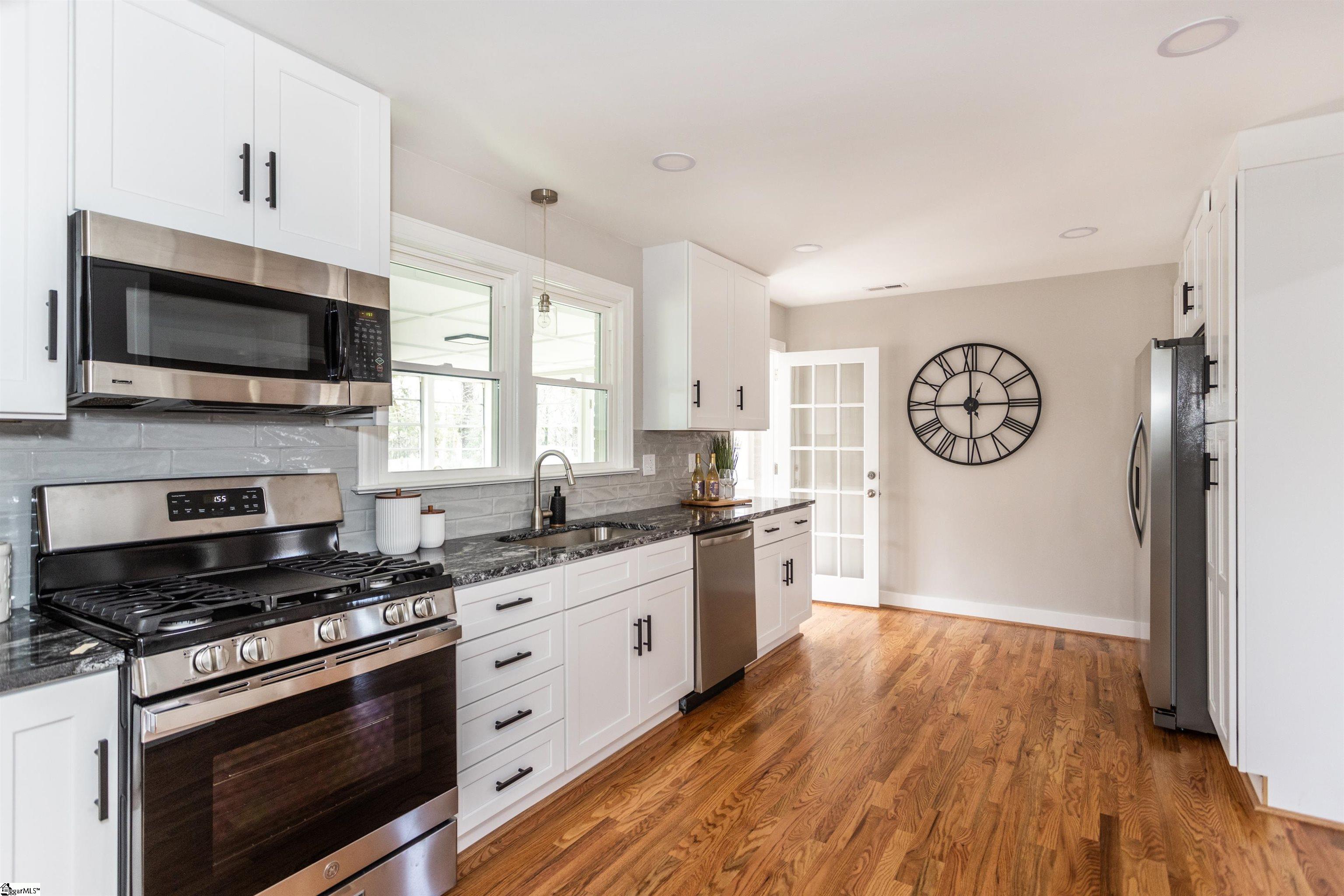 Greenville, South Carolina 29615, United States, 3 Bedrooms Bedrooms, ,2 BathroomsBathrooms,Residential,Active,204291