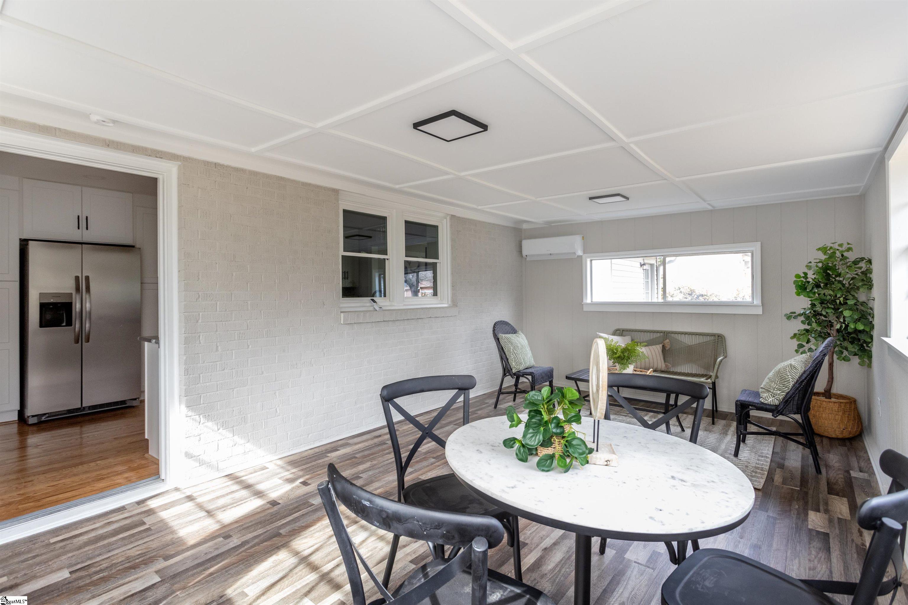 Greenville, South Carolina 29615, United States, 3 Bedrooms Bedrooms, ,2 BathroomsBathrooms,Residential,Active,204291