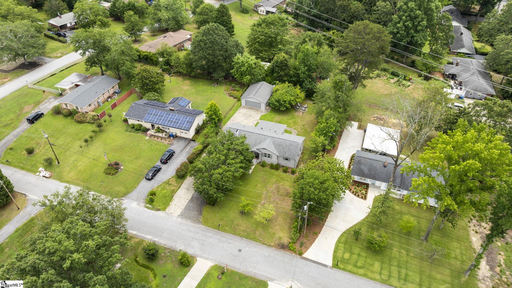 Greenville, South Carolina 29615, United States, 3 Bedrooms Bedrooms, ,2 BathroomsBathrooms,Residential,Active,204291