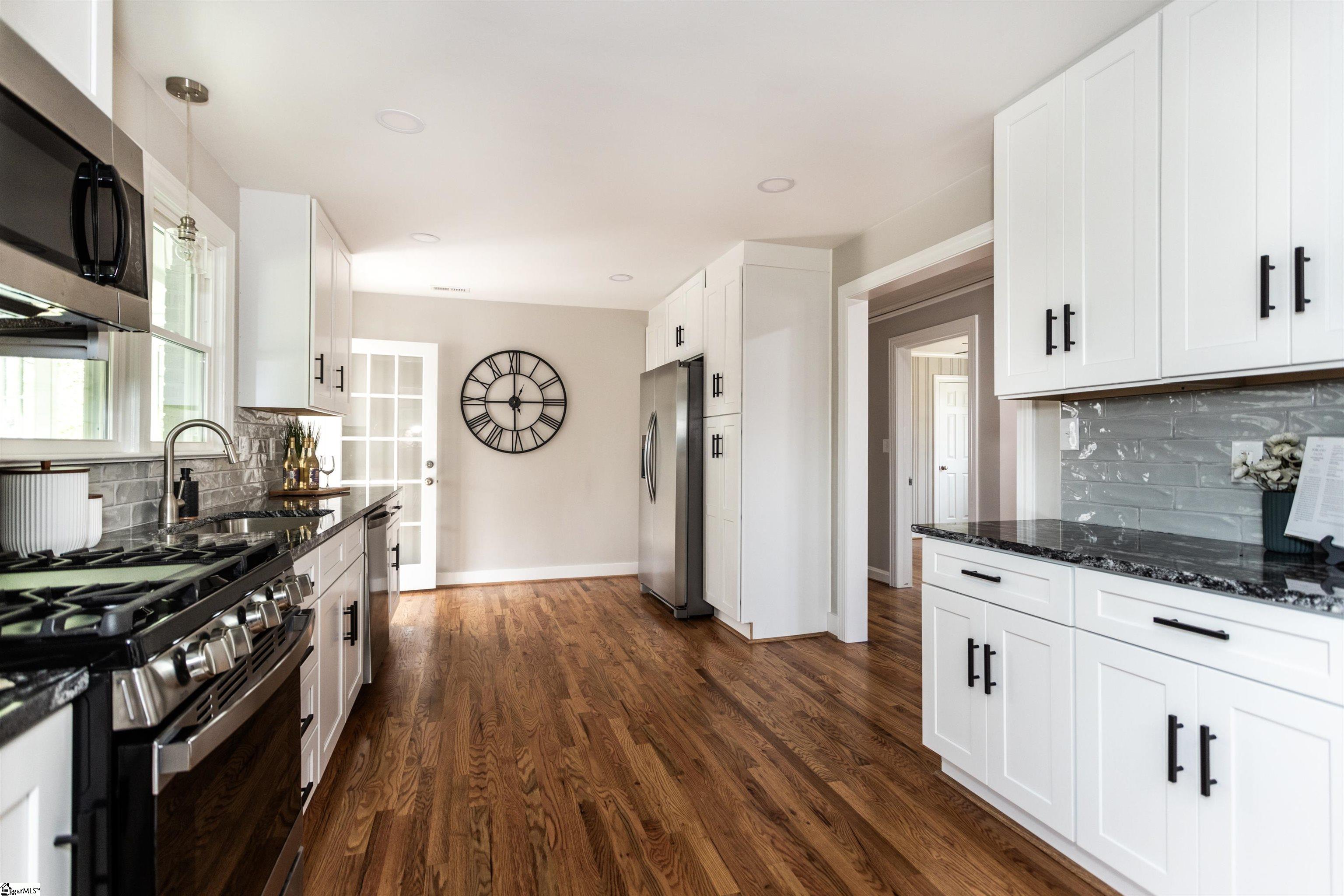 Greenville, South Carolina 29615, United States, 3 Bedrooms Bedrooms, ,2 BathroomsBathrooms,Residential,Active,204291