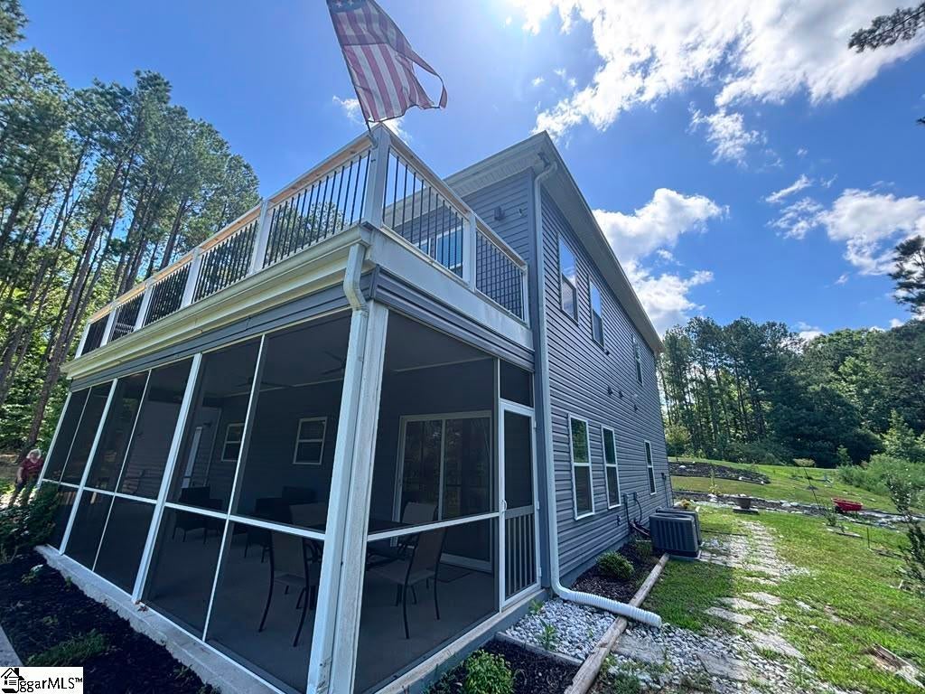 932 Eagle Harbor Drive