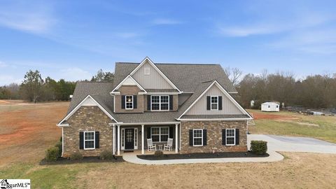 Photo of 511 Cromer Road, Townville, SC 29689 (MLS # 1583231)