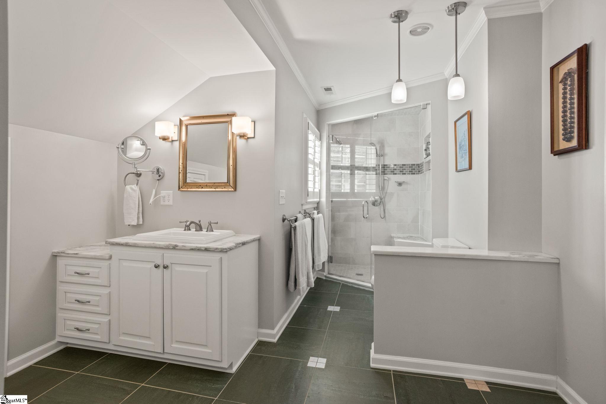 Greenville, South Carolina 29615, United States, 3 Bedrooms Bedrooms, ,3 BathroomsBathrooms,Residential,Active,236657