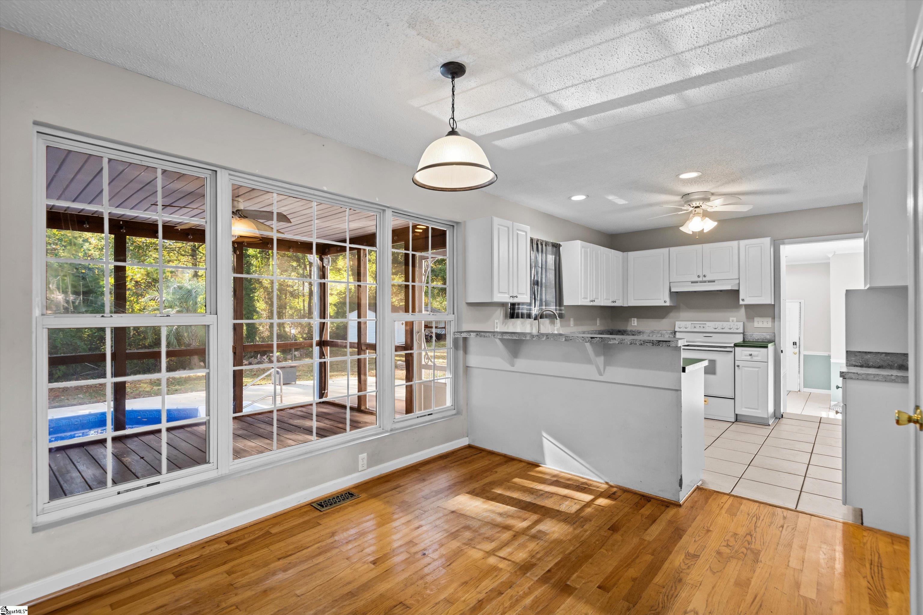 Anderson, South Carolina 29621, United States, 4 Bedrooms Bedrooms, ,3 BathroomsBathrooms,Residential,Active,234851