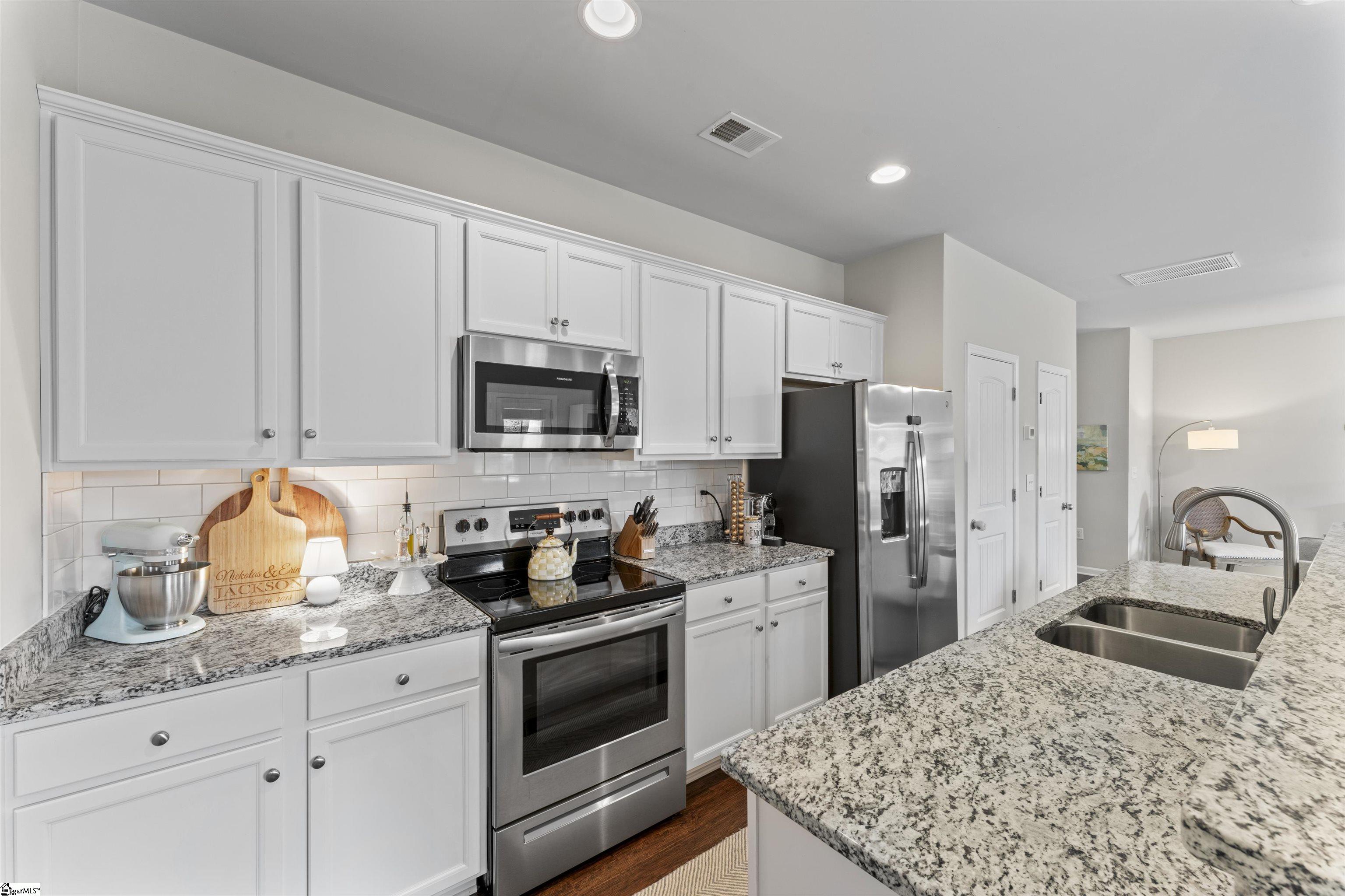 Anderson, South Carolina 29625, United States, 3 Bedrooms Bedrooms, ,3 BathroomsBathrooms,Residential,Active,188295