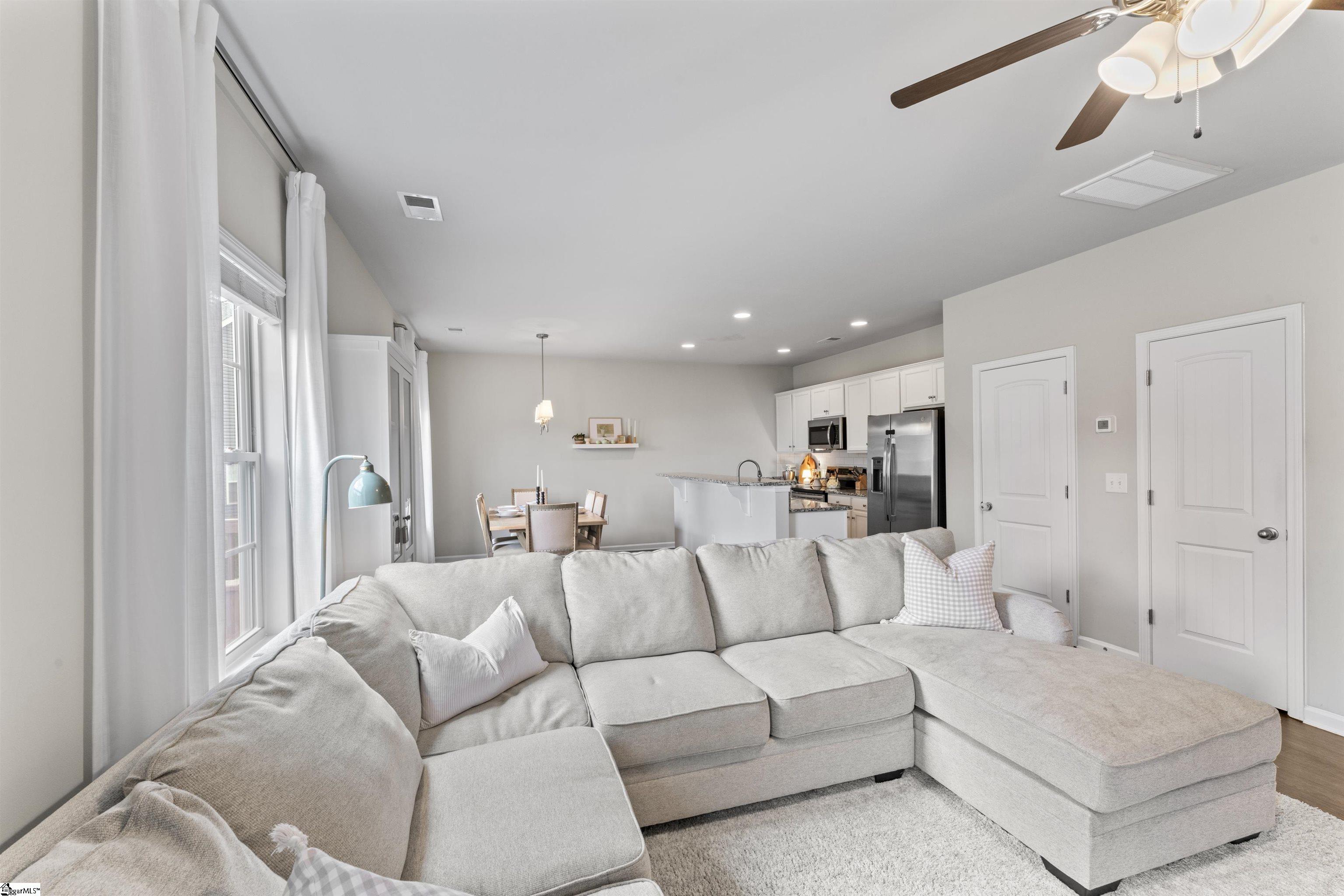 Anderson, South Carolina 29625, United States, 3 Bedrooms Bedrooms, ,3 BathroomsBathrooms,Residential,Active,188295