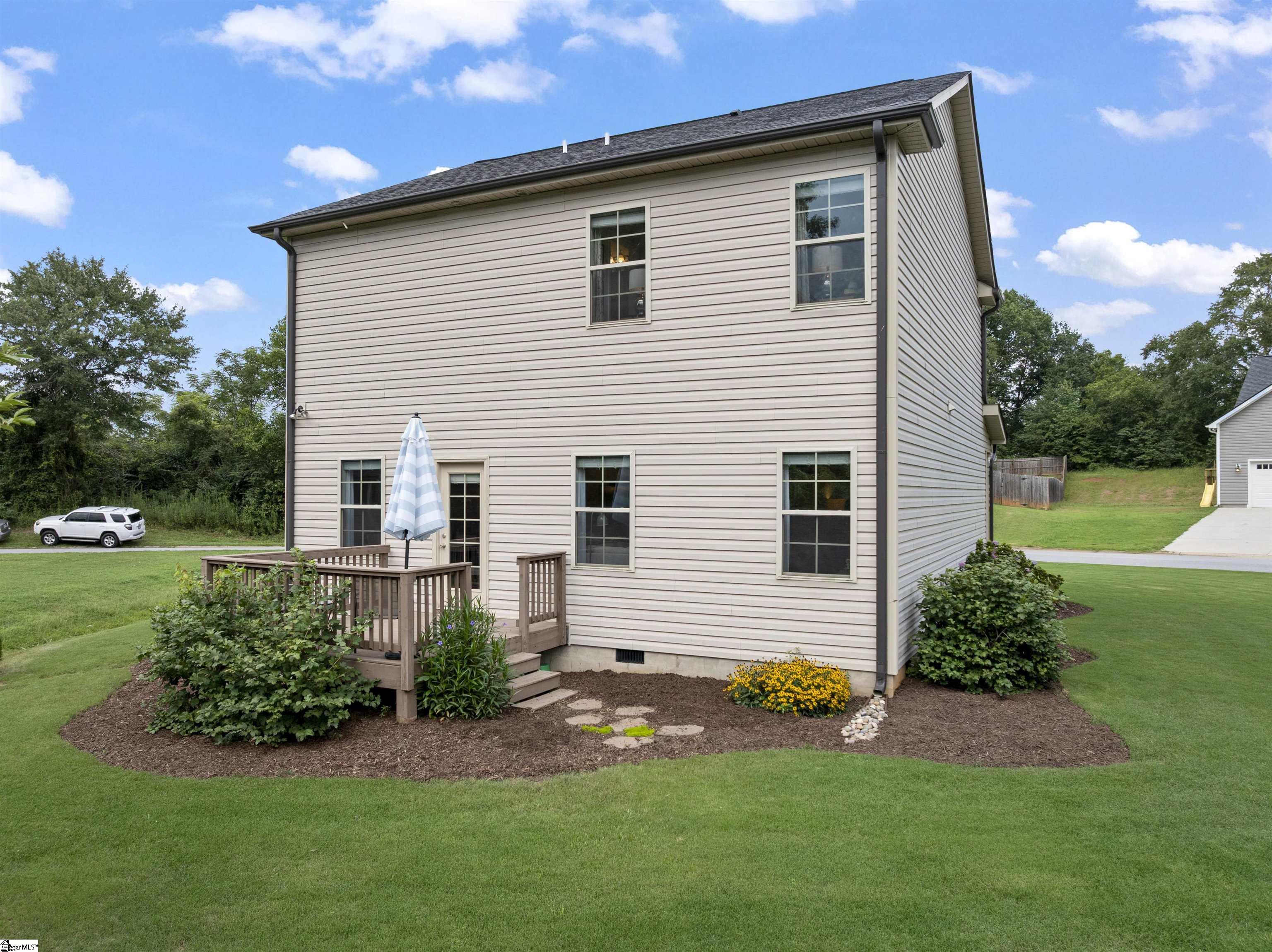 Anderson, South Carolina 29625, United States, 3 Bedrooms Bedrooms, ,3 BathroomsBathrooms,Residential,Active,188295