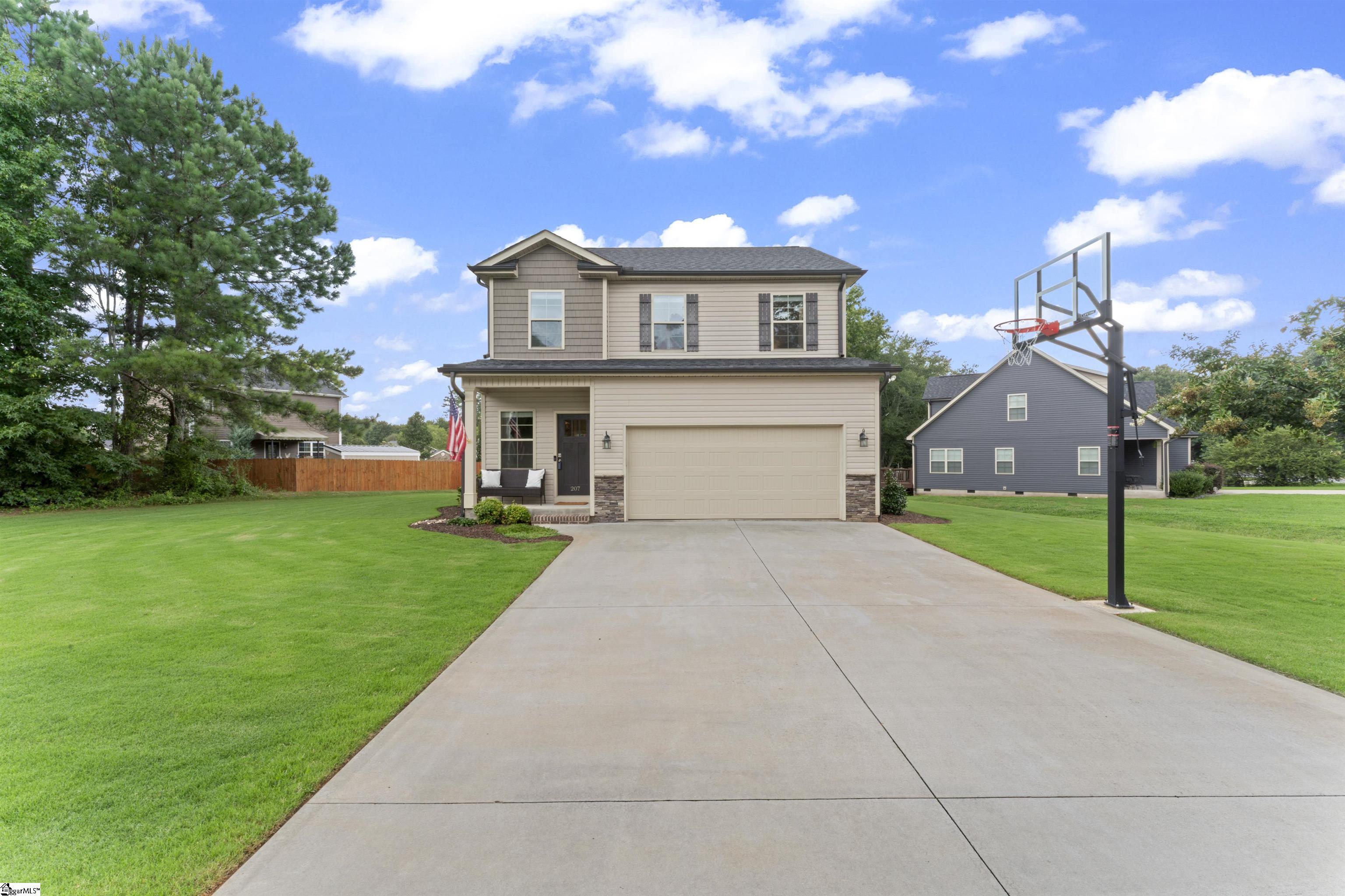 Anderson, South Carolina 29625, United States, 3 Bedrooms Bedrooms, ,3 BathroomsBathrooms,Residential,Active,188295