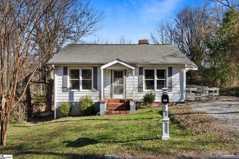 102 Aladdin Street Greenville SC 29609