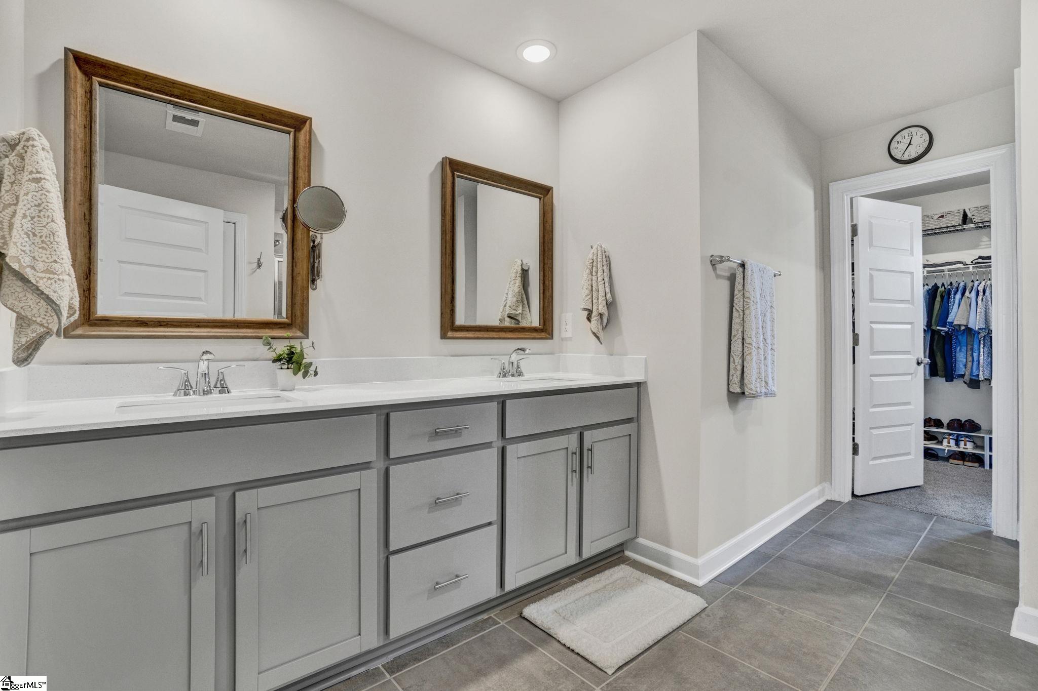 Gray Court, South Carolina 29645, United States, 4 Bedrooms Bedrooms, ,3 BathroomsBathrooms,Residential,Active,208101