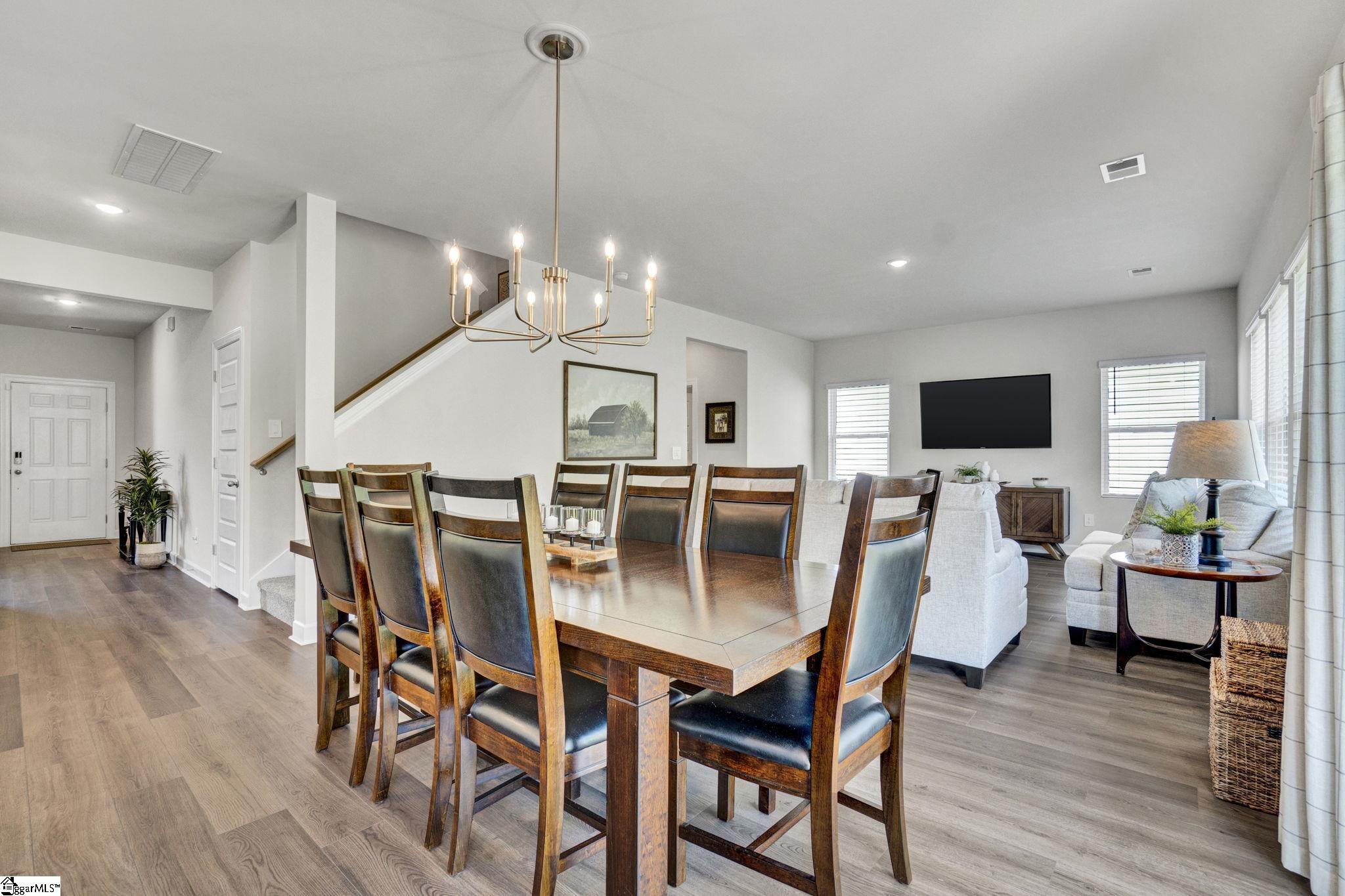 Gray Court, South Carolina 29645, United States, 4 Bedrooms Bedrooms, ,3 BathroomsBathrooms,Residential,Active,208101