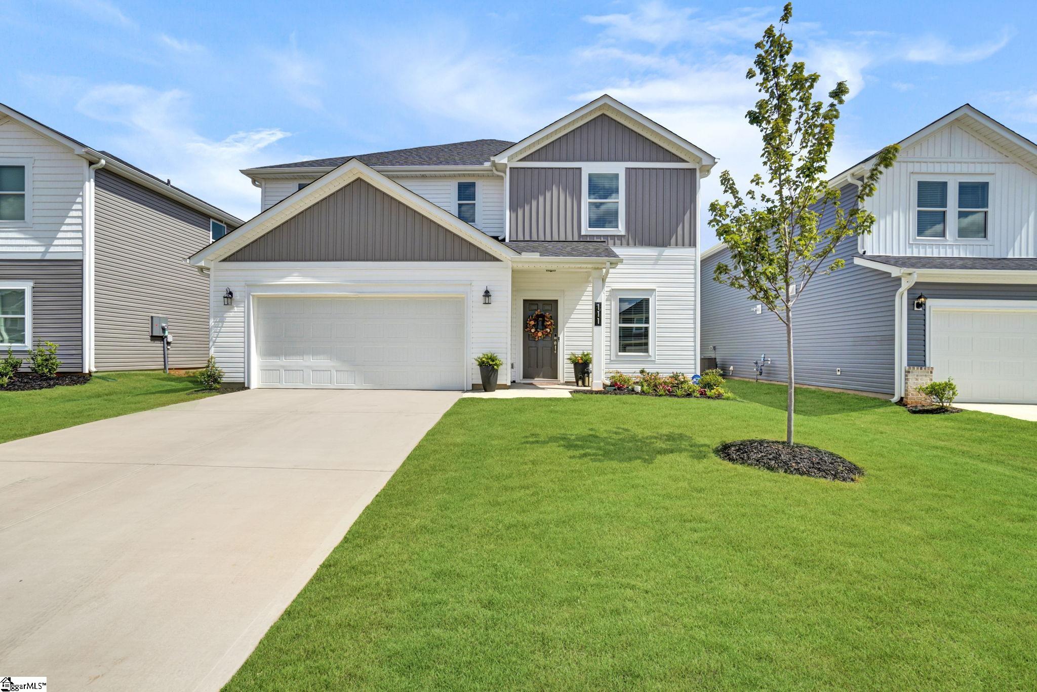 Gray Court, South Carolina 29645, United States, 4 Bedrooms Bedrooms, ,3 BathroomsBathrooms,Residential,Active,208101